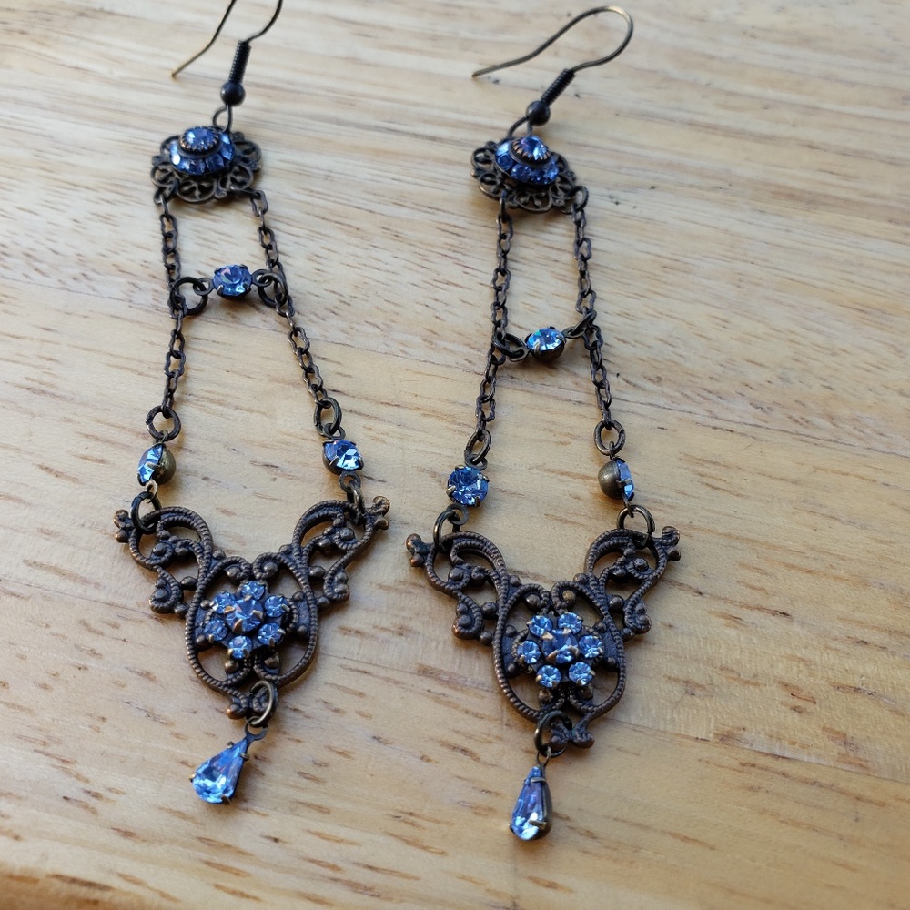 Vintage Dangle Earrings with blue crystals
